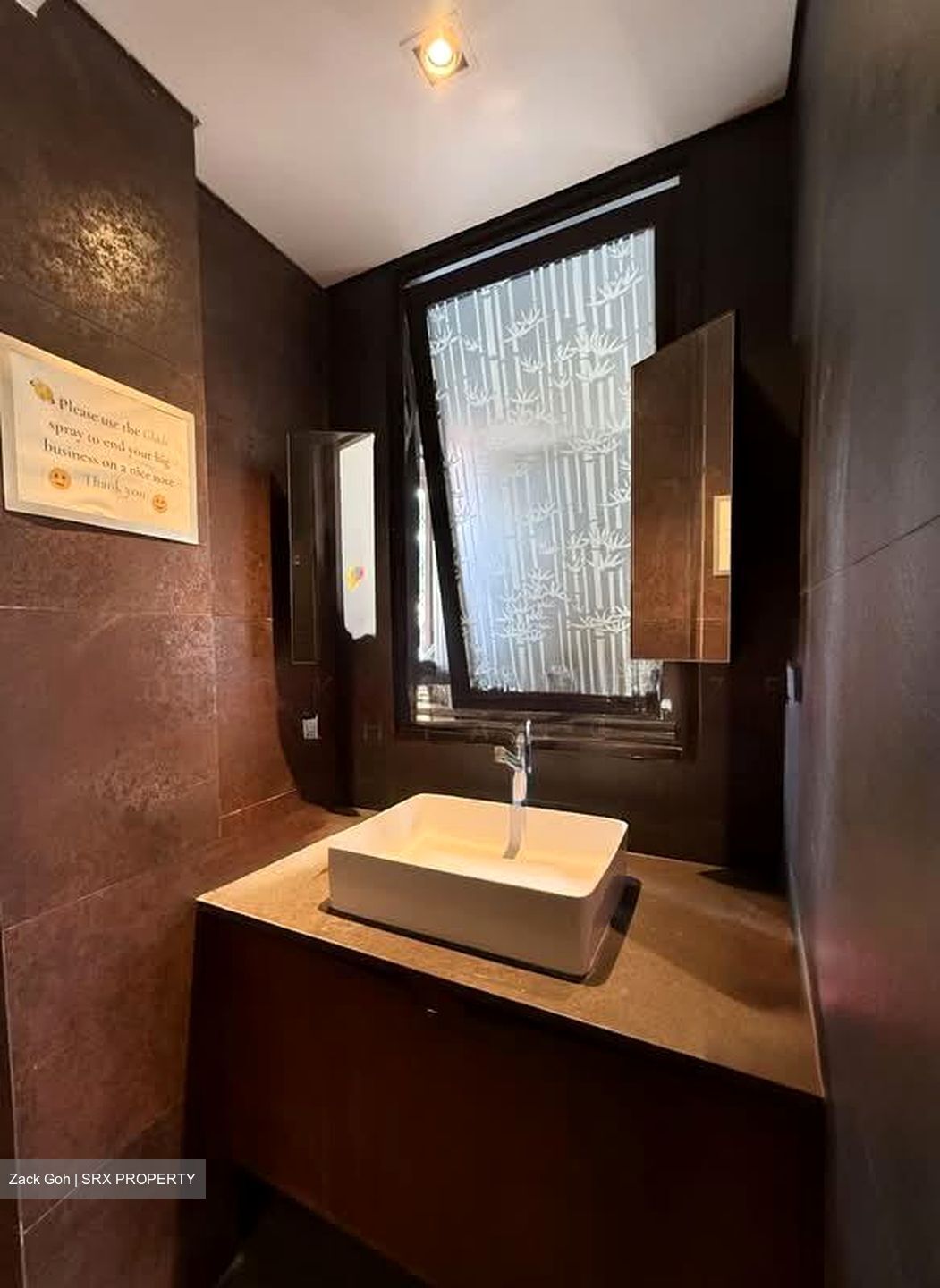 Loyang Green (D17), Office #574068141